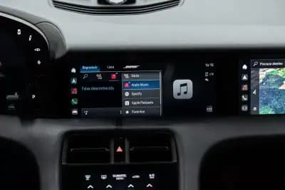 Sell Porsche Taycan Sport Turismo 2023 - 69950 EUR, 59281 km - AUTO.MOTO.pt