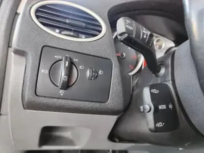 Vendo Ford Focus 2011 - 6750 EUR, 180000 km - AUTO.MOTO.pt