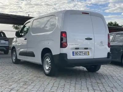 Vendo Peugeot Partner 2020 - 14450 EUR, 101400 km - AUTO.MOTO.pt