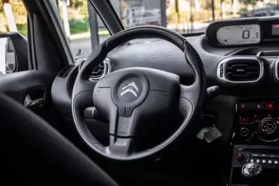 Sell Citroën C3 Picasso 2017 - 7750 EUR, 86402 km - AUTO.MOTO.pt