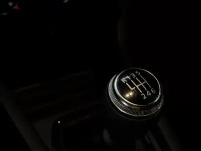 Sell Renault Clio 2023 - 14990 EUR, 109400 km - AUTO.MOTO.pt