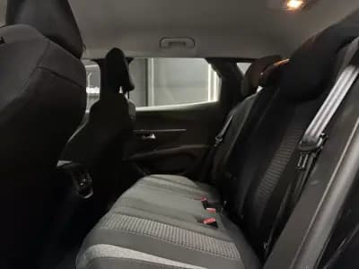 Vendo Peugeot 3008 2021 - 19990 EUR, 107500 km - AUTO.MOTO.pt