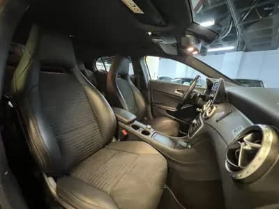 Sell Mercedes-Benz GLA 200 2015 - 21990 EUR, 120000 km - AUTO.MOTO.pt