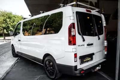 Vendo Renault Trafic 2020 - 30990 EUR, 126359 km - AUTO.MOTO.pt