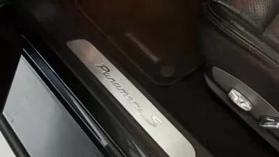 Sell Porsche Panamera 2014 - 45990 EUR, 157000 km - AUTO.MOTO.pt