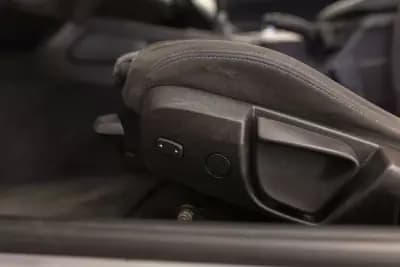 Vendo BMW 120 2014 - 17900 EUR, 159877 km - AUTO.MOTO.pt