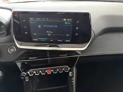 Vendo Peugeot e-2008 2020 - 19500 EUR, 65060 km - AUTO.MOTO.pt