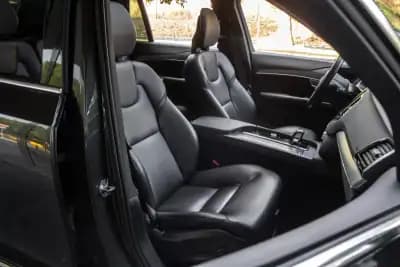 Vendo Volvo XC 90 2021 - 48990 EUR, 93199 km - AUTO.MOTO.pt