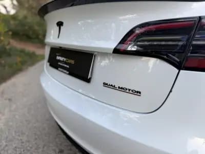 Vendo Tesla Model 3 2021 - 32699 EUR, 80000 km - AUTO.MOTO.pt