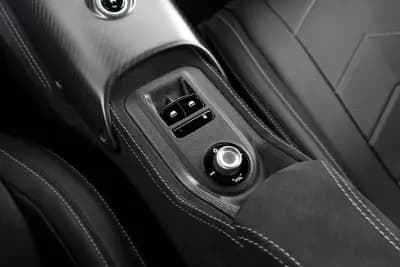 Sell Maserati MC20 2022 - 245000 EUR, 14928 km - AUTO.MOTO.pt