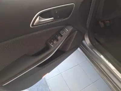 Sell Mercedes-Benz A 180 2016 - 16700 EUR, 98000 km - AUTO.MOTO.pt