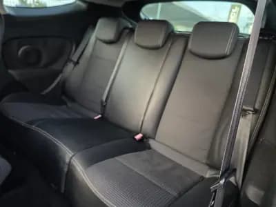 Vendo Renault Mégane Coupe 2011 - 8990 EUR, 234000 km - AUTO.MOTO.pt