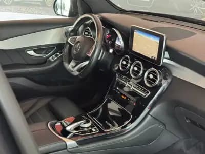 Sell Mercedes-Benz GLC 250 2016 - 34990 EUR, 117193 km - AUTO.MOTO.pt