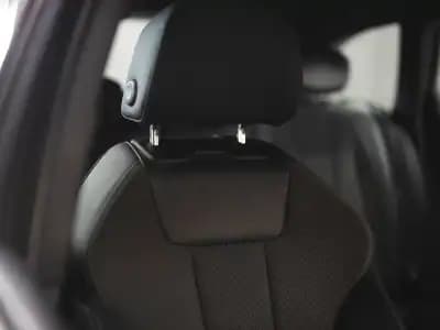 Sell Audi A4 Avant 2018 - 25990 EUR, 107000 km - AUTO.MOTO.pt