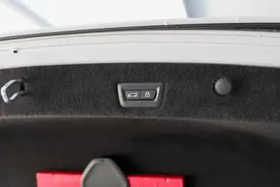 Sell BMW 730 2019 - 57500 EUR, 84272 km - AUTO.MOTO.pt