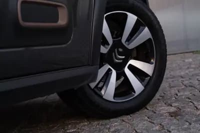 Vendo Citroën C3 2021 - 12999 EUR, 115000 km - AUTO.MOTO.pt