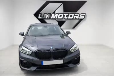 Vendo BMW 118 2020 - 24900 EUR, 150000 km - AUTO.MOTO.pt