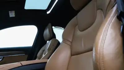 Sell Volvo S90 2016 - 24750 EUR, 266000 km - AUTO.MOTO.pt