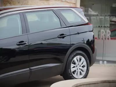 Sell Peugeot 5008 2019 - 16990 EUR, 120000 km - AUTO.MOTO.pt