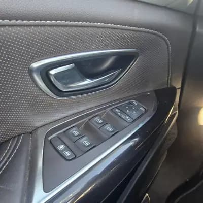 Vendo Renault Espace 2015 - 18950 EUR, 122067 km - AUTO.MOTO.pt