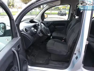 Sell Renault Kangoo 2013 - 9850 EUR, 241000 km - AUTO.MOTO.pt