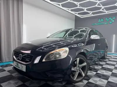 Vendo Volvo S60 2011 - 8999 EUR, 221000 km - AUTO.MOTO.pt