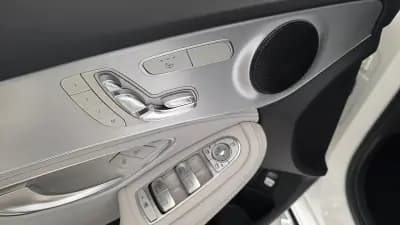 Sell Mercedes-Benz C 350 2015 - 22500 EUR, 187084 km - AUTO.MOTO.pt