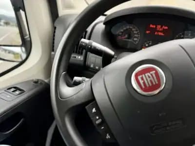 Sell Fiat Ducato 2023 - 26950 EUR, 31000 km - AUTO.MOTO.pt