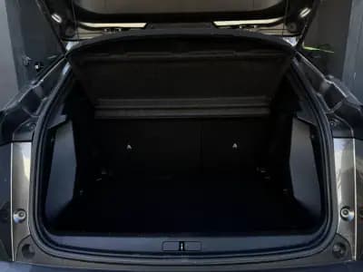 Vendo Peugeot 2008 2020 - 16990 EUR, 140450 km - AUTO.MOTO.pt