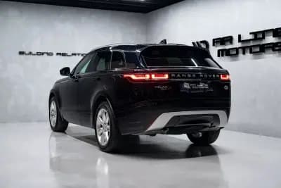 Sell Land Rover Range Rover Velar 2021 - 51950 EUR, 76000 km - AUTO.MOTO.pt