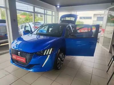 Sell Peugeot 208 2020 - 13750 EUR, 61000 km - AUTO.MOTO.pt