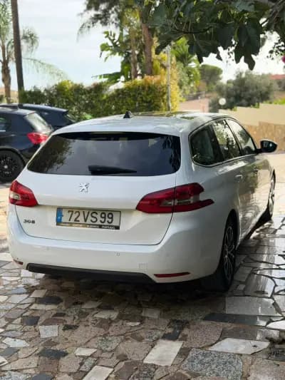 Sell Peugeot 308 SW 2015 - 13900 EUR, 171684 km - AUTO.MOTO.pt