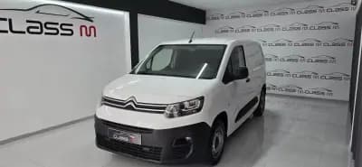 Vendo Citroën Berlingo 2021 - 17500 EUR, 49659 km - AUTO.MOTO.pt