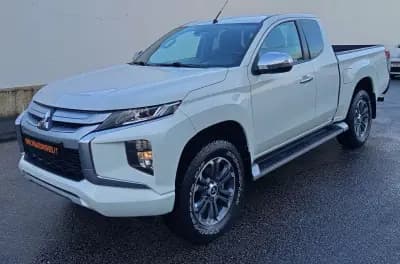 Vendo Mitsubishi L200 2022 - 28990 EUR, 183500 km - AUTO.MOTO.pt