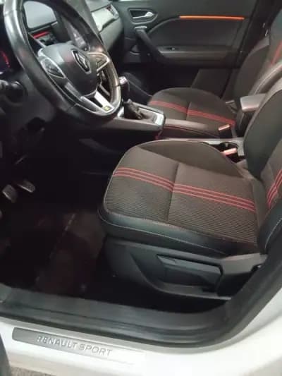 Vendo Renault Captur 2022 - 16950 EUR, 77000 km - AUTO.MOTO.pt