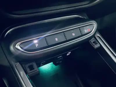 Vendo Fiat 600 2025 - 23800 EUR, 17707 km - AUTO.MOTO.pt