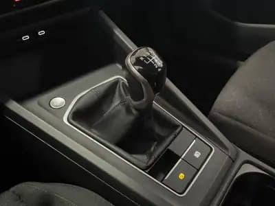 Sell Volkswagen Golf 2021 - 16900 EUR, 4480 km - AUTO.MOTO.pt