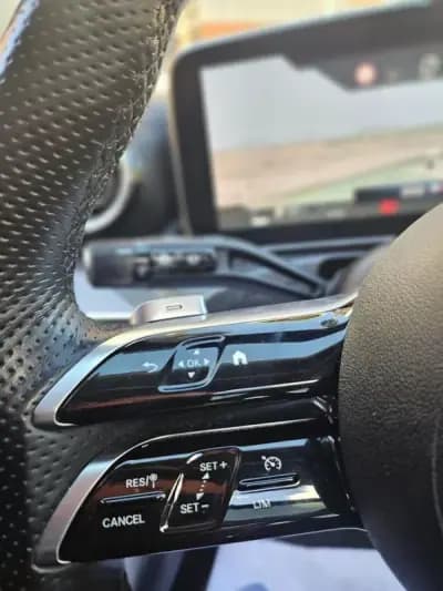 Sell Mercedes-Benz C 300 2022 - 44480 EUR, 80000 km - AUTO.MOTO.pt