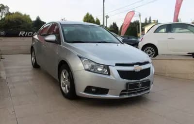 Vendo Chevrolet Cruze 2010 - 7990 EUR, 120000 km - AUTO.MOTO.pt