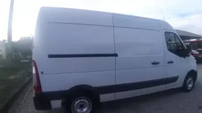 Vendo Renault Master 2016 - 15580 EUR, 312283 km - AUTO.MOTO.pt