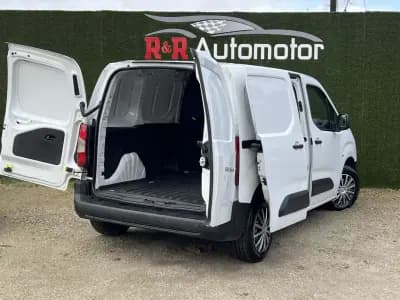 Sell Toyota Proace 2022 - 14400 EUR, 158000 km - AUTO.MOTO.pt