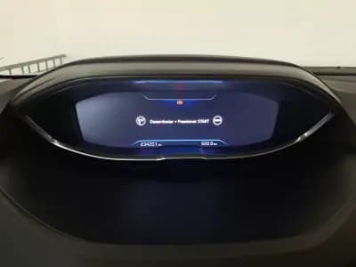 Sell Peugeot 5008 2017 - 12950 EUR, 234201 km - AUTO.MOTO.pt