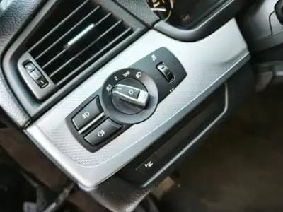 Vendo BMW 525 2014 - 22500 EUR, 183000 km - AUTO.MOTO.pt