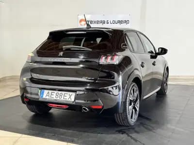 Vendo Peugeot 208 2020 - 17750 EUR, 50915 km - AUTO.MOTO.pt