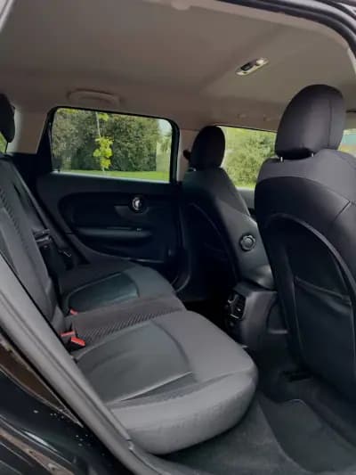 Sell MINI Clubman 2017 - 17750 EUR, 118000 km - AUTO.MOTO.pt