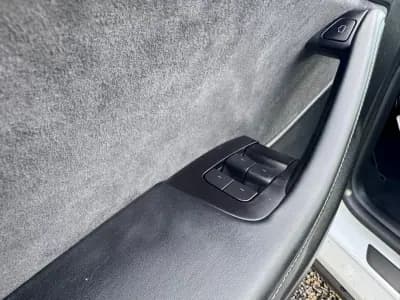 Vendo Tesla Model Y 2022 - 39990 EUR, 59000 km - AUTO.MOTO.pt