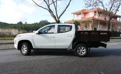 Sell Mitsubishi L200 2022 - 33990 EUR, 13000 km - AUTO.MOTO.pt