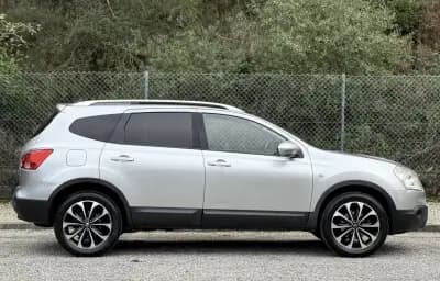 Sell Nissan Qashqai +2 2009 - 8999 EUR, 219000 km - AUTO.MOTO.pt