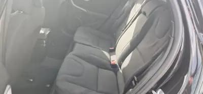 Vendo Volvo V40 2015 - 12400 EUR, 216200 km - AUTO.MOTO.pt