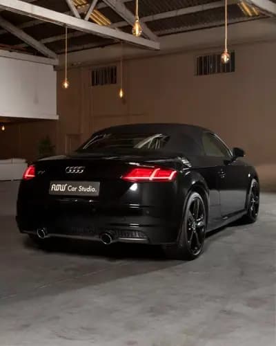 Vendo Audi TT Roadster 2018 - 24990 EUR, 136000 km - AUTO.MOTO.pt